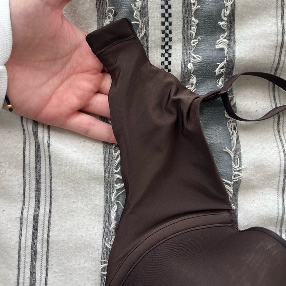 Skims Weightless Scoop Bra 36D Espresso colored SKIMS - Picture 4 of 6
